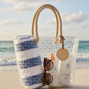 Comment un sac de plage peut-il devenir un produit phare de la mode estivale ?