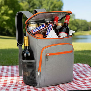 How Do Insulated Cooler Bags Help Maintain Food Temperature?